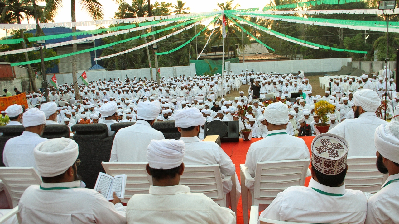 ഖാദിരിയ്യ: മജ് ലിസ് -18         34 )o വാർഷിക സമ്മേളനം