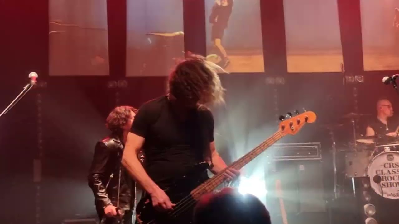 The Classic Rock Show tour 2025 - Whole Lotta Rosie