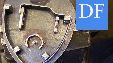 Blacksmithing Project - A Basic Padlock 9