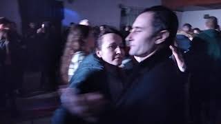 картинка: у Народному домi с.Зав'язанцi забавляє 