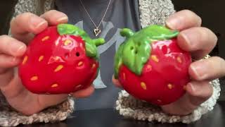 asmr tapping/scratching on random items