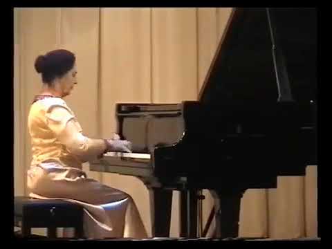 Maria Gambaryan plays Schubert