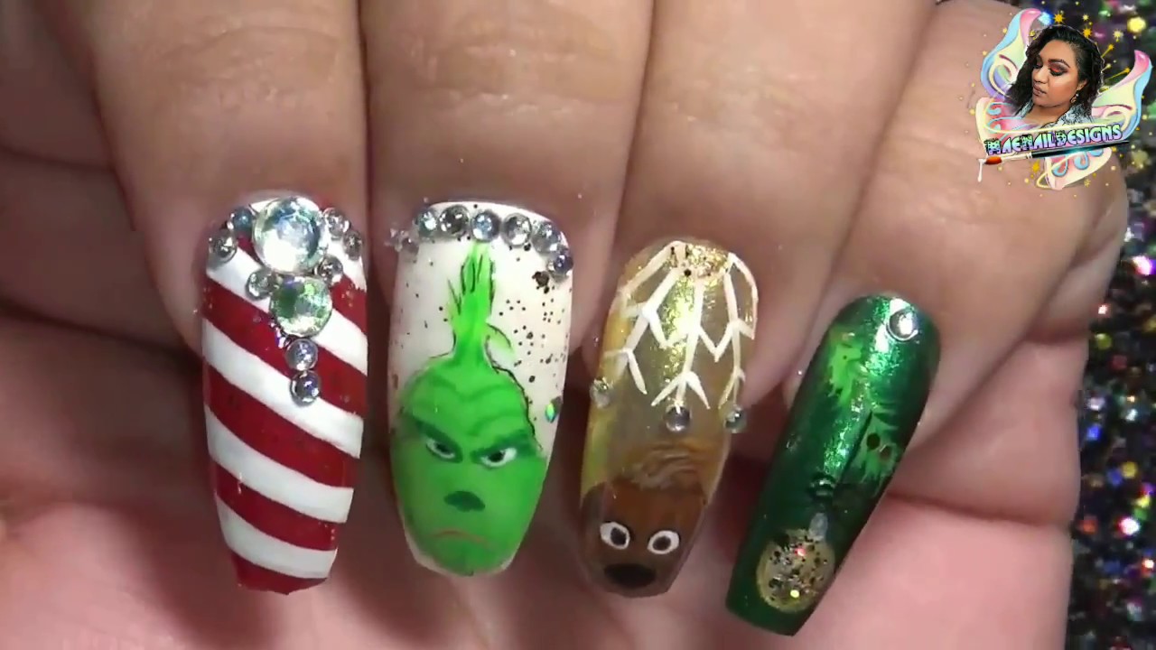 3. Festive Grinch nail art ideas - wide 5