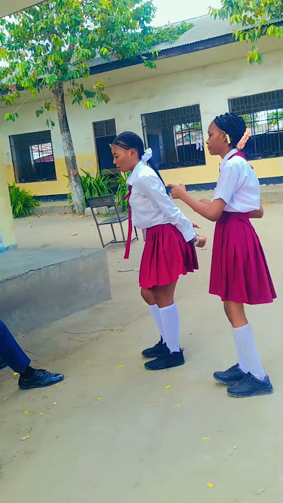 WANAFUNZI WATUKUTU PART2 #comedy #comedyfi #comedymove