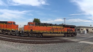 Long BNSF intermodal with 2+2 power lash up