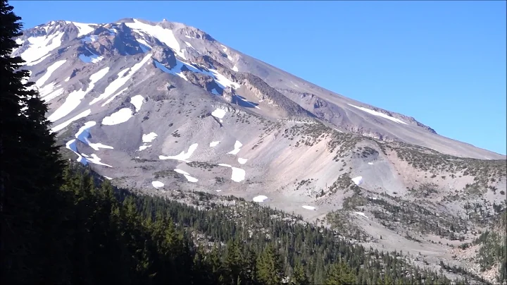 Gray Butte Trail: Full Mount Shasta View!