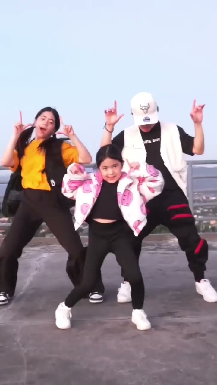 Zoom Siblings Dance! #shorts