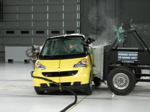 2008 Smart Fortwo Side Iihs Crash Test You 2008 Smart Fortwo Side Iihs Crash Test