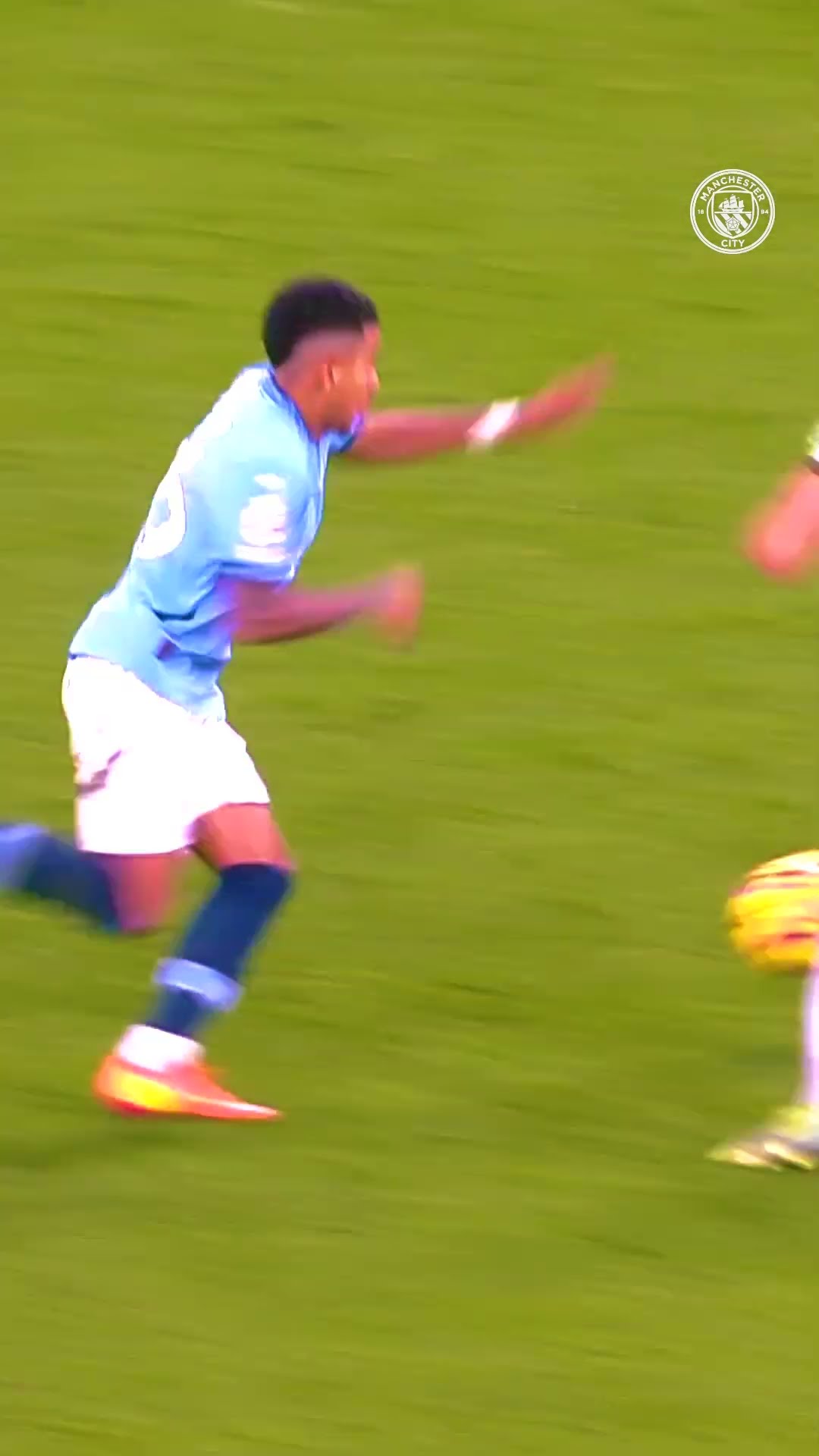 An OUTRAGEOUS assist from SAVINHO ??? #mancity #football #goals #shorts #shortsvideo #shortsfeed