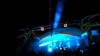 Pupkulies &amp; Rebecca - ICI (live) @ Feel Festival 2014