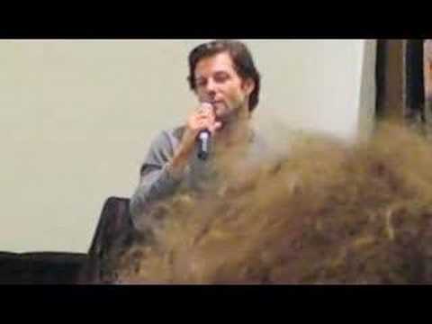 Jamie Bamber - Burbank 2007 - Re: Roslin as Stepmo...