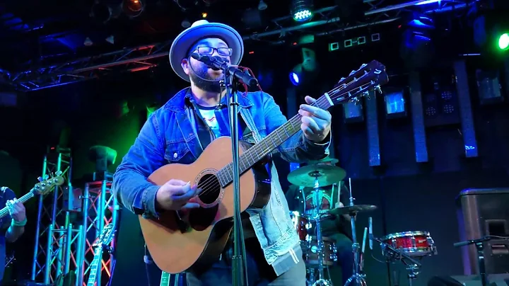 9-6-2019 Frank Viele at Tailgaters - Honey with Za...