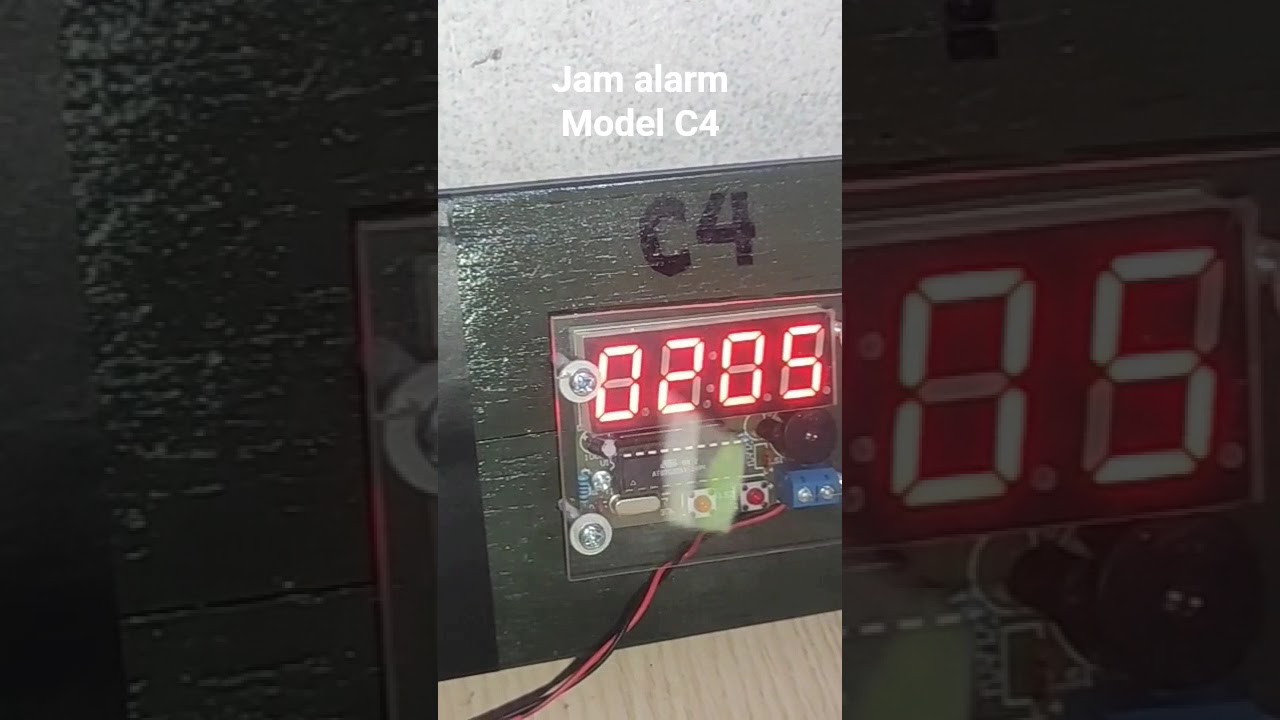 jam alarm model C4, menggunakan modul c51 