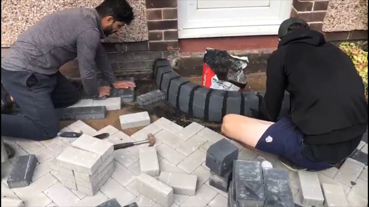 GD and Sons blockwork paving to front of house and step - YouTube