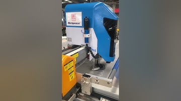 Multi layer cutting machine for denim fabric cutting test of Richpeace