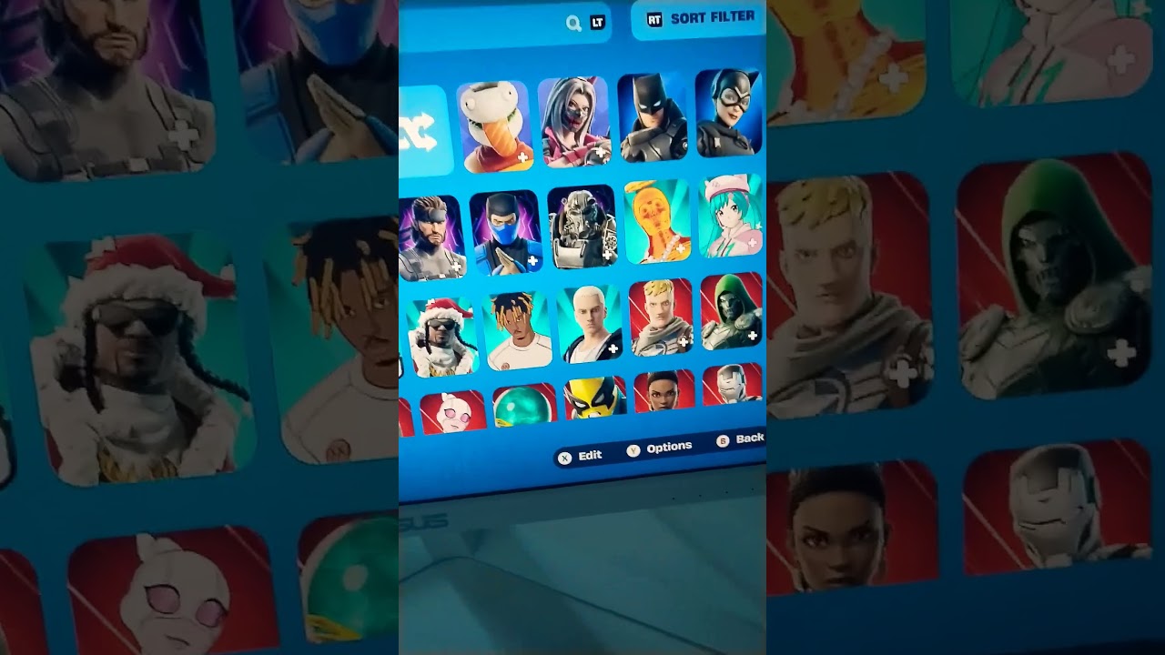 I am litle deafolt🤣🤣 