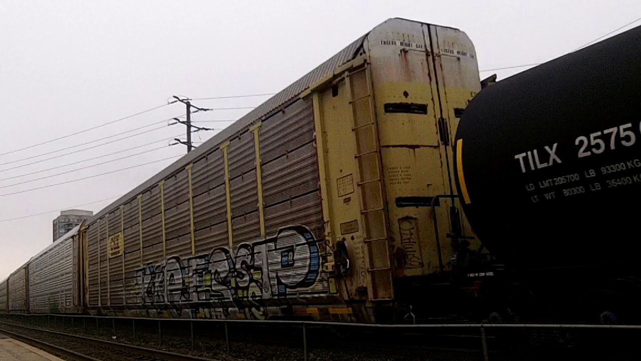CN 385 w/ CN 5622, GECX 7329 & GECX 7763 all hooked E.S. lead this ...