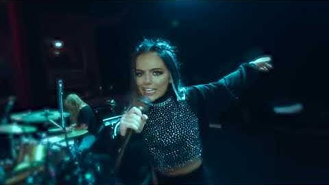 Thumbnail of Jessie Murph - While You're At It (Official Video)