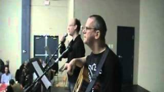 Communion - We Fall down - Monty - Live.wmv