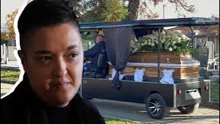 Ko je žena na sahrani oca Marije Šerifović
