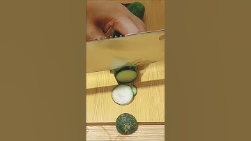 slicing cucumber🥒 #asmr #shortvideo #satisfying #shorts #viralshorts #trendingshorts