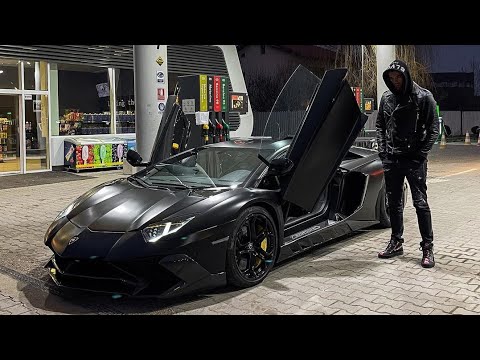 Jakone & A.V.G – Пау Пау
