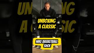 Unboxing The Nike KD 4 #Nike #unboxing #kevindurant