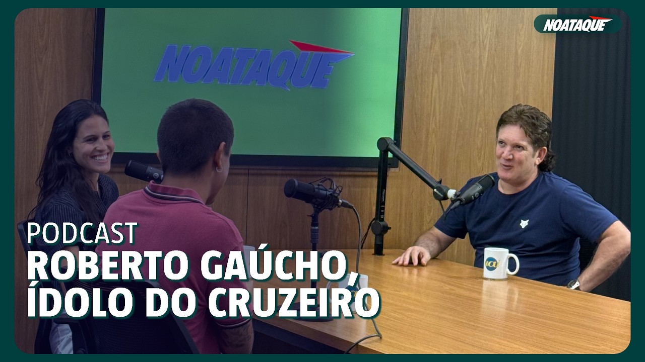 NO ATAQUE COM ROBERTO GAÚCHO, ÍDOLO DO CRUZEIRO