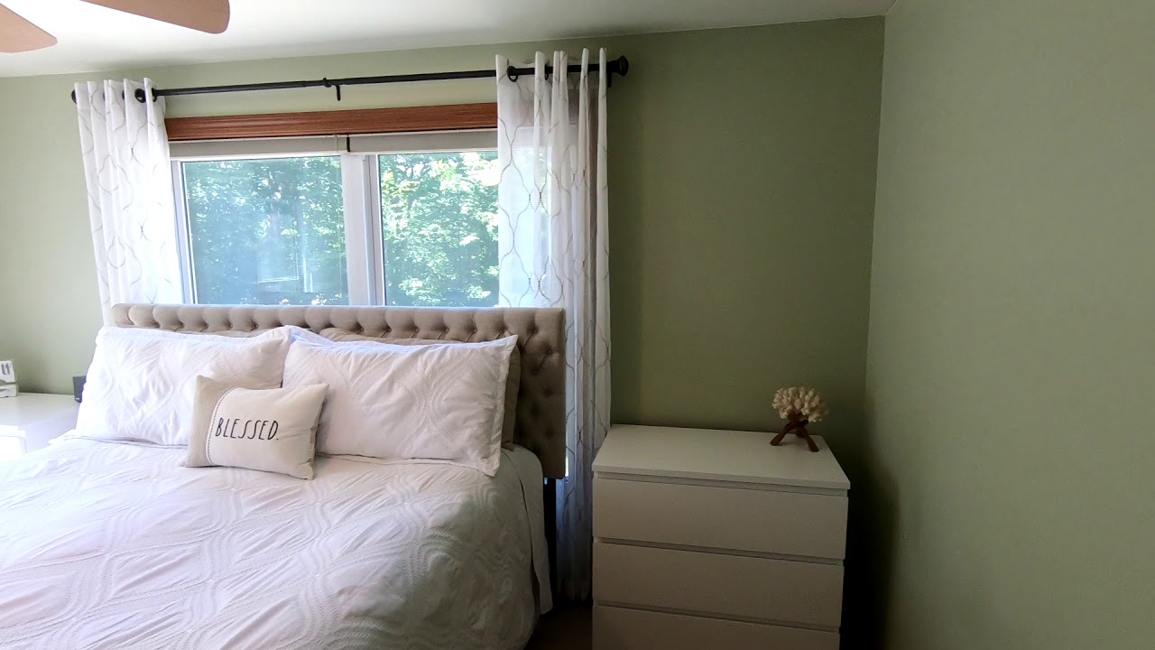 49 Hayes Road, Laconia  NH  03246