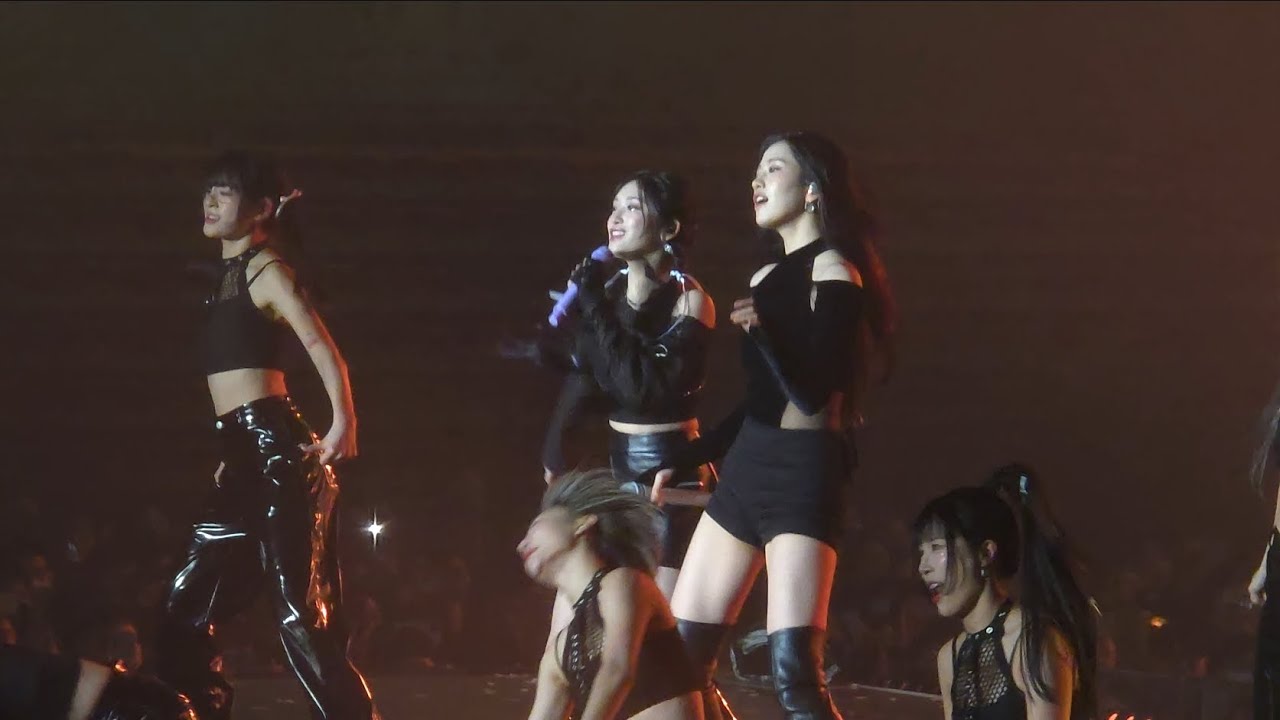 240302 IVE - Woman Like Me(Yujin+Leeseo)【IVE THE 1ST WORLD TOUR ‘SHOW WHAT I HAVE’ IN TAIPEI】4K