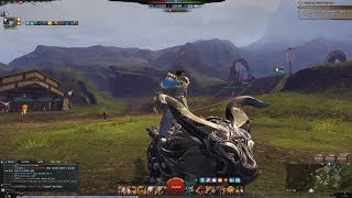 Guild Wars 2: Messing with bugged warclaw in WvW