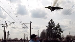 Awesome Low Pass of Ukrainian Mig-29, over Slovyansk (Ukraine Crisis)