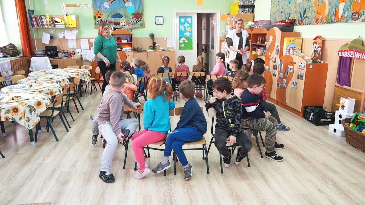 Farsangi hóka-móka a Szivárvány csoportban 2023. február 16