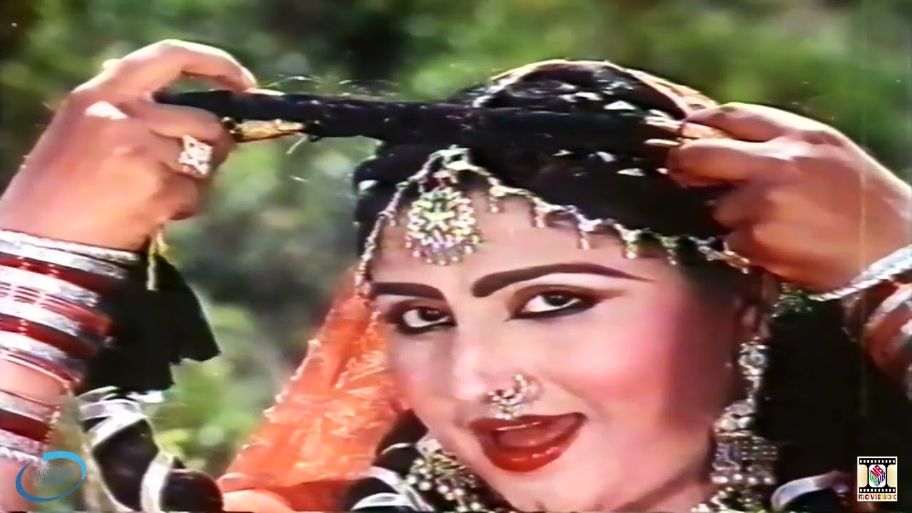 KADI KADI MILYA KAR MITRA DUNIYA TO CHORI   NOOR JEHAN   ANJUMAN   FILM AJAB KHAN