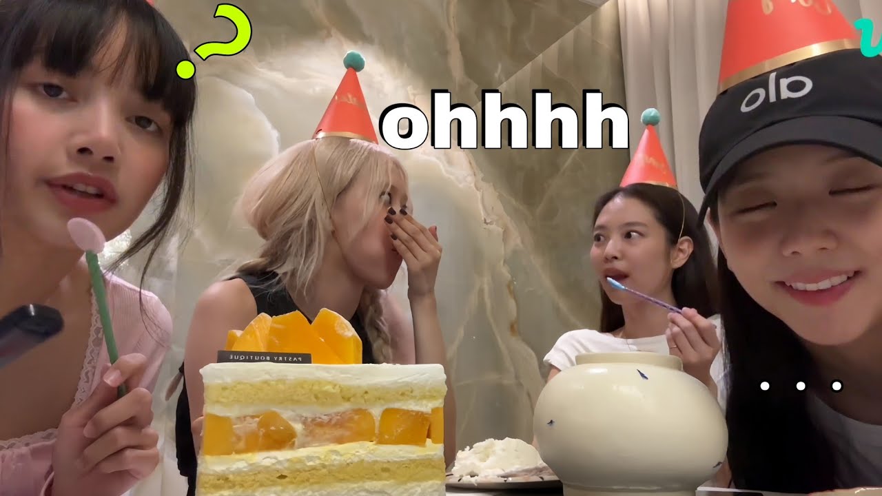 [FUNNY MOMENTS] BLACKPINK'S 8TH ANNIVERARY!🤣😂 #blackpink #jisoo #jennie #rosé #lisa