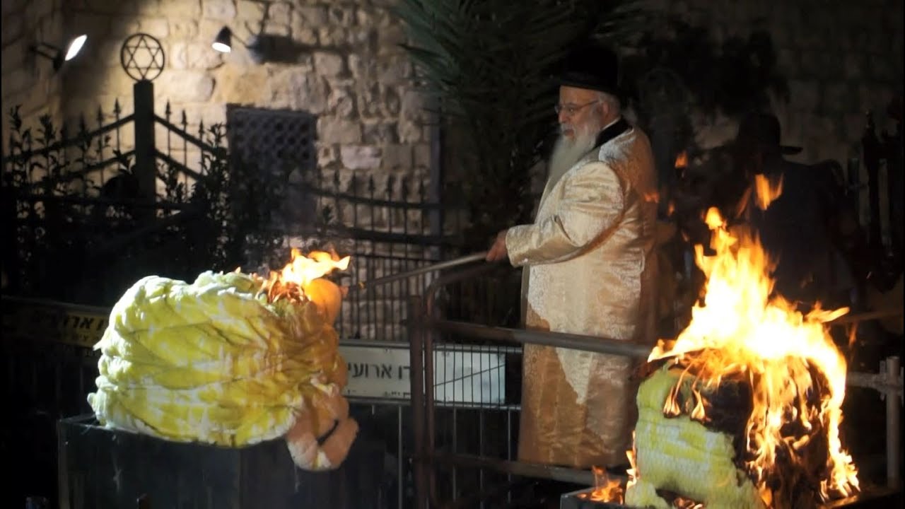 ההדלקה המרכזית מירון תש"פ בראשות מו"ר שר בית הזוהר המקובל האלהי מו"ר ר' בניהו שמואלי שליט"א