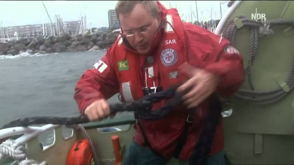 X-37 bei Yachtcharter Ostsee in Seenot