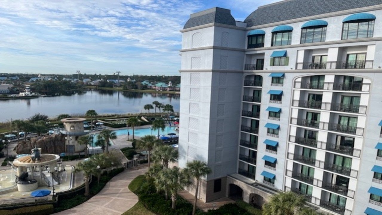 Deluxe Studio with a preferred View Disney Riviera