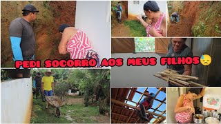 BARREIRA ATRÁS DA CASA ARRIOU😱 FIQUEI COM MEDO POR MINHA CASA😓CHAMEI FELIPE E JP PRA RESOLVER😓