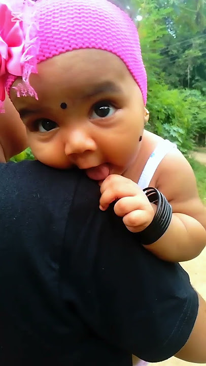 අම්මිගේ සුදු දෝණි...❤️🌷#shorts #shortsviral #cutebaby #babygirl #baby