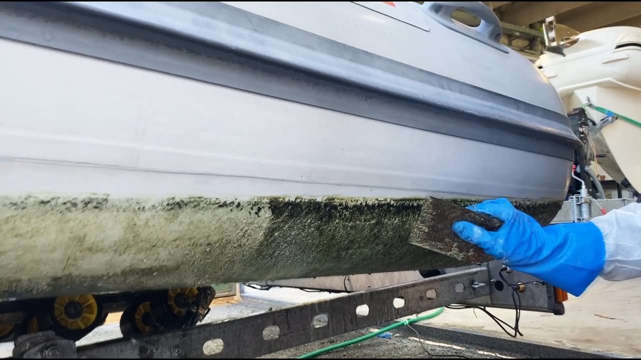 Rimozione perfetta DENTI DI CANE da tubolari e carene , con prodotti Iosso Europa .