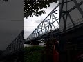 lihat kereta lewat diatas jembatan #shortvideo #ayra&family