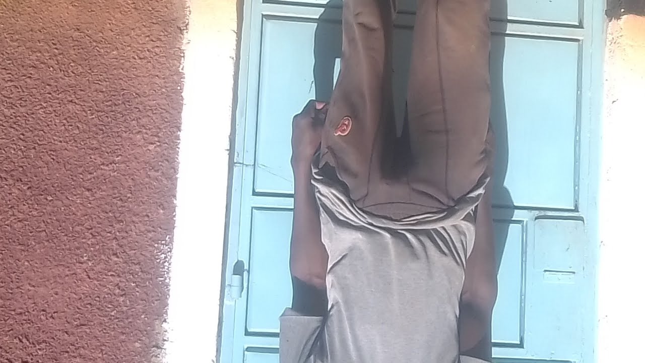 Mapenzi   n isia kwa mtu unaye mpenda #love me again ❤️❤️❤️❤️love shot story. 💃💃💃#clamvevo#chinga — Etaya mc lions YouTube video