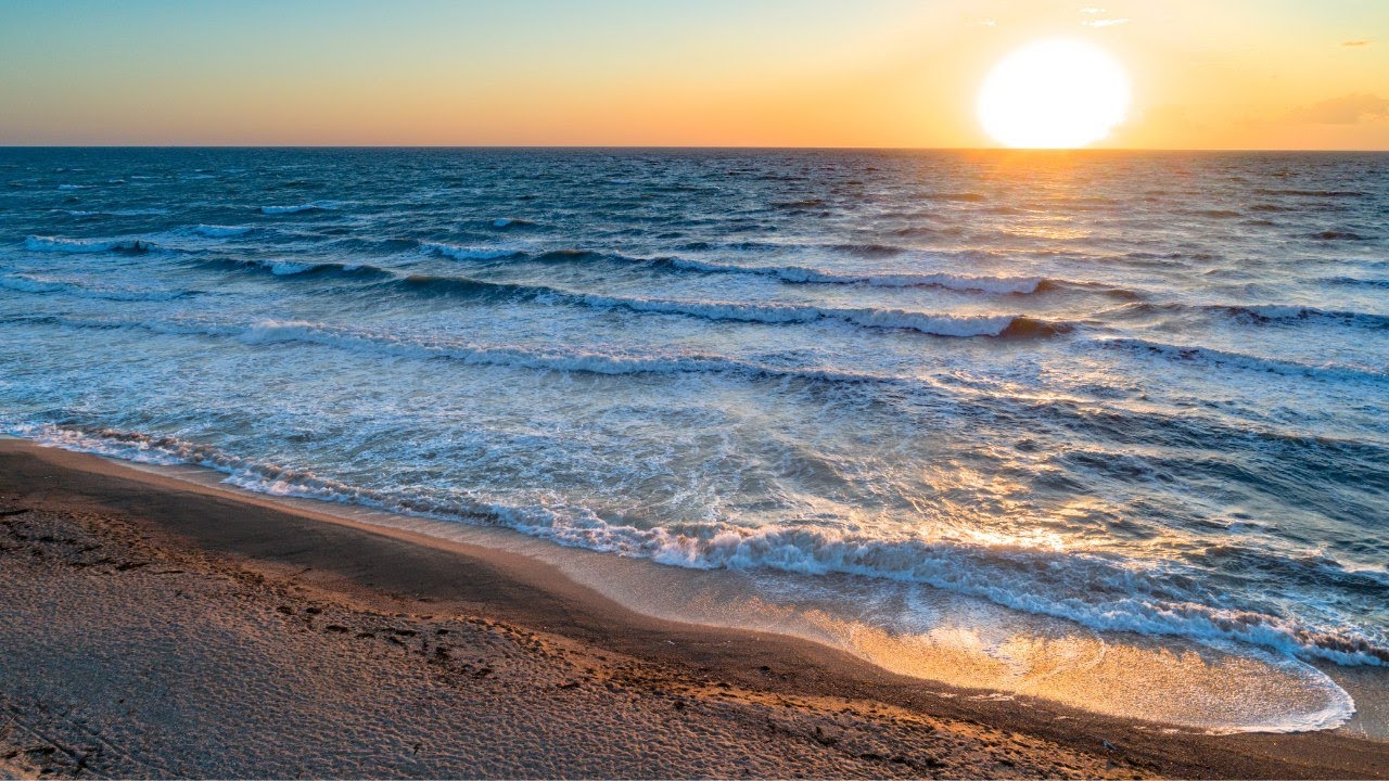 Rilassati e calma la mente con le onde del mare - ASMR - YouTube