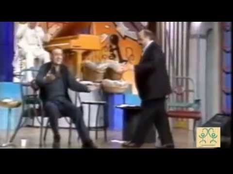 ACE VENTURA LACCHIAPPA ANIMALI - YouTube