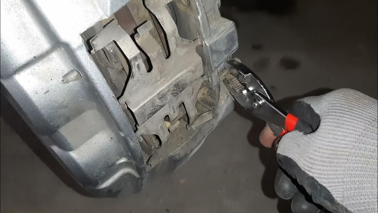 how to change brake pads on a infiniti G37s/370z/Q60 6mt sedan big