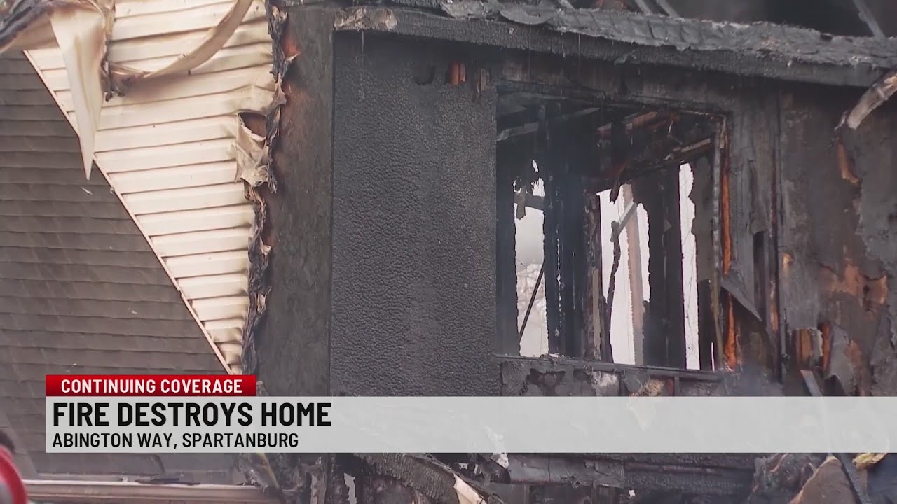 Crews respond to house fire in Spartanburg - YouTube