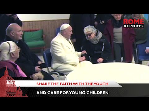Pope Francis asks the elderly to help rebuild society after the pandemic