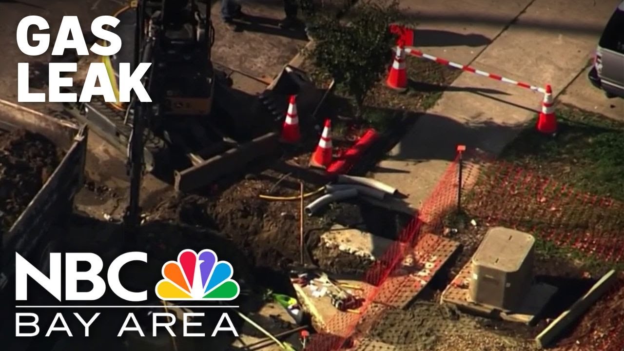 Firefighters respond to gas leak in San Jose - YouTube