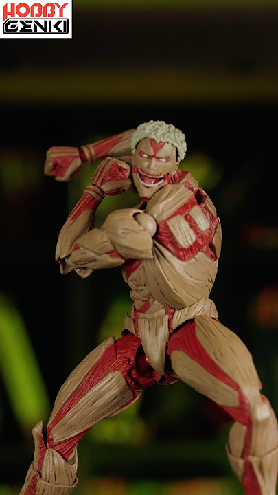 RAW POWER!💪Revoltech Amazing Yamaguchi Armored Titan !